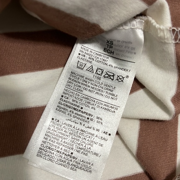 NWT- Old Navy Maternity- XS - Picture 7 of 7